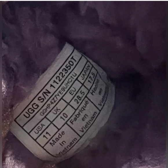 UGG T Bailey Butterfly Bow boots, purple, size 11 EUC! - Picture 4 of 4